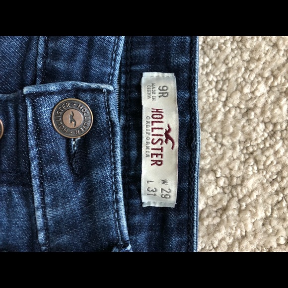 Hollister Jeans - Picture 2 of 4